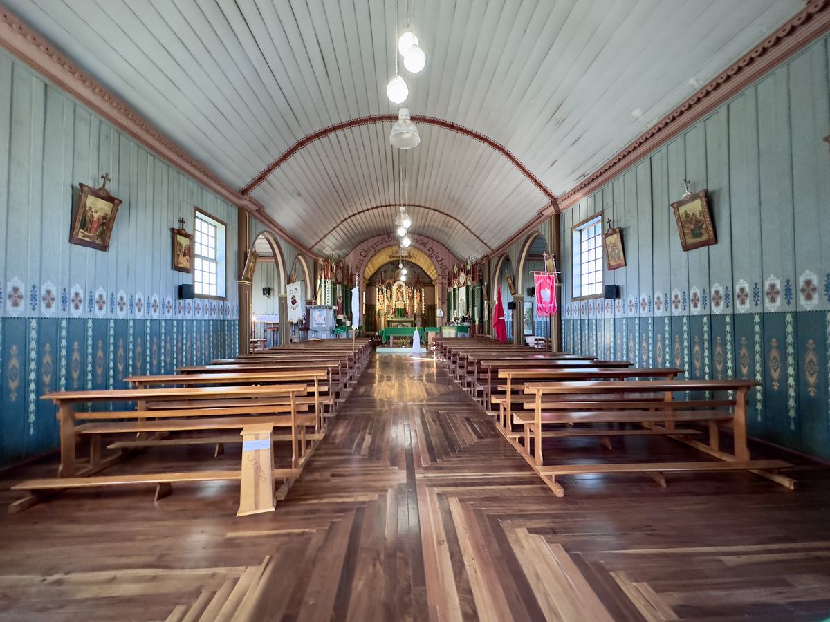 Igreja Água Branca — Façada